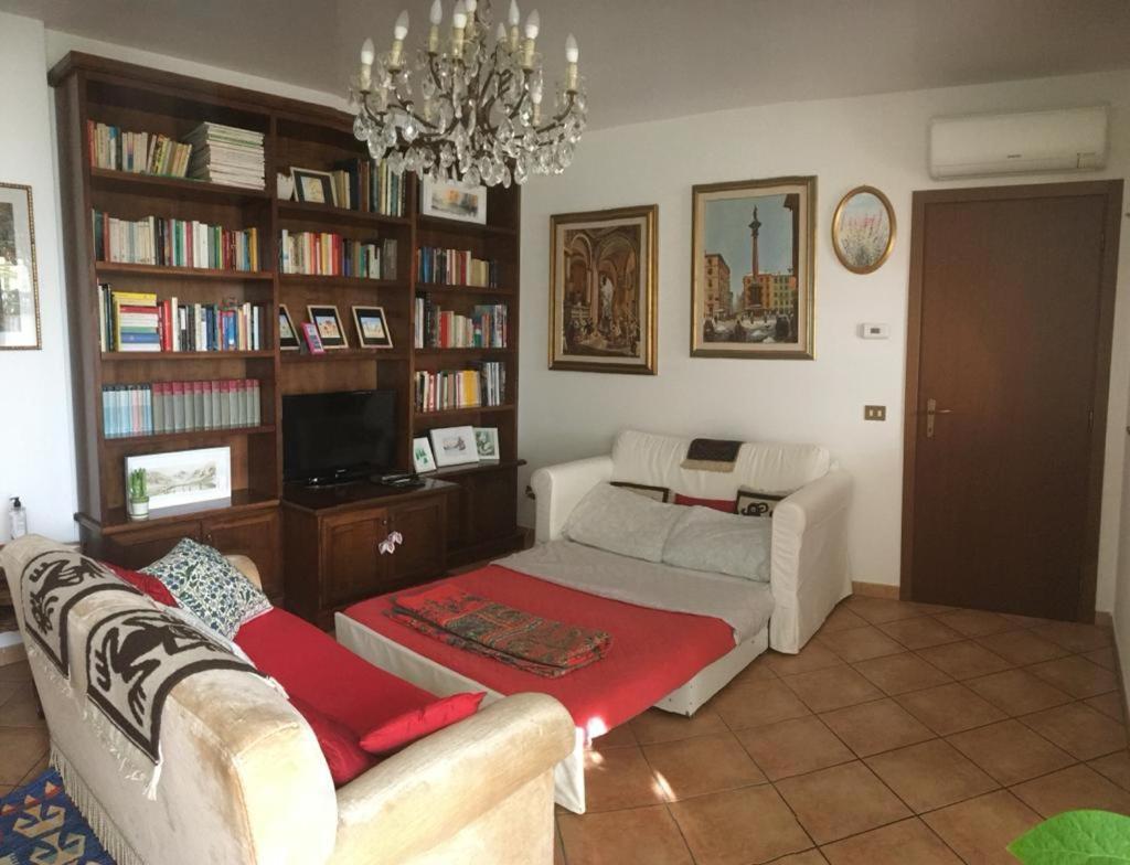 Latte E Menta Bed & Breakfast Motta Visconti Exterior photo